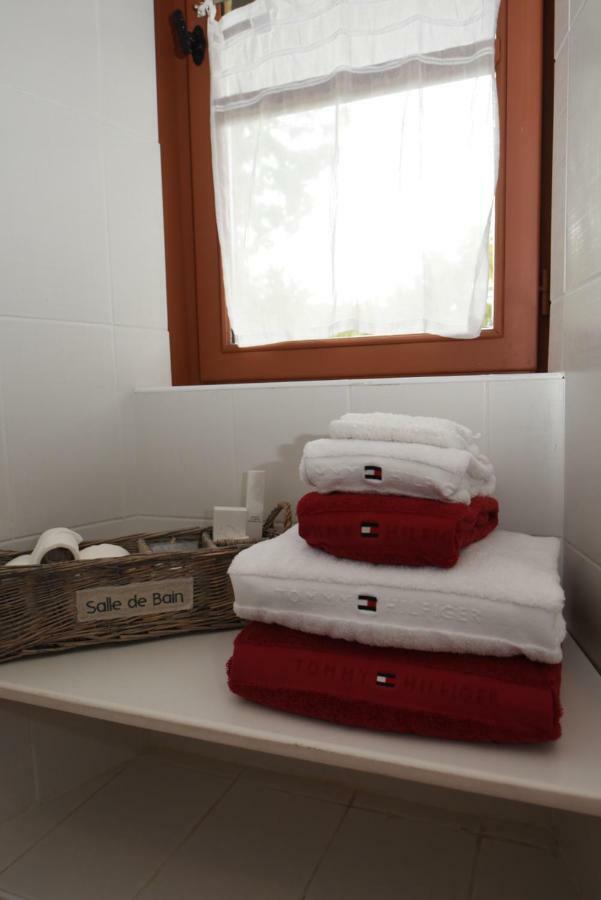 La Correrie Hotel Les Grandes-Armoises Bagian luar foto