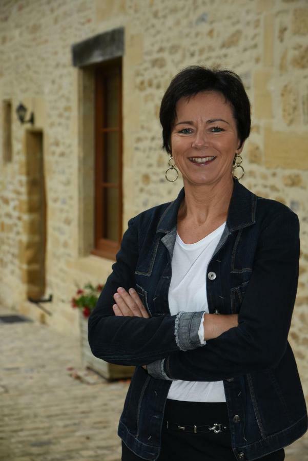 La Correrie Hotel Les Grandes-Armoises Bagian luar foto